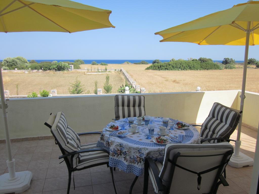 Sunshine Villa Gennadi Camera foto